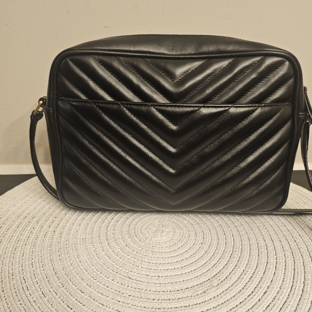 🖤 Saint Laurent YSL Lou Camera Bag Black Chevron Calfskin - Picture 6 of 12